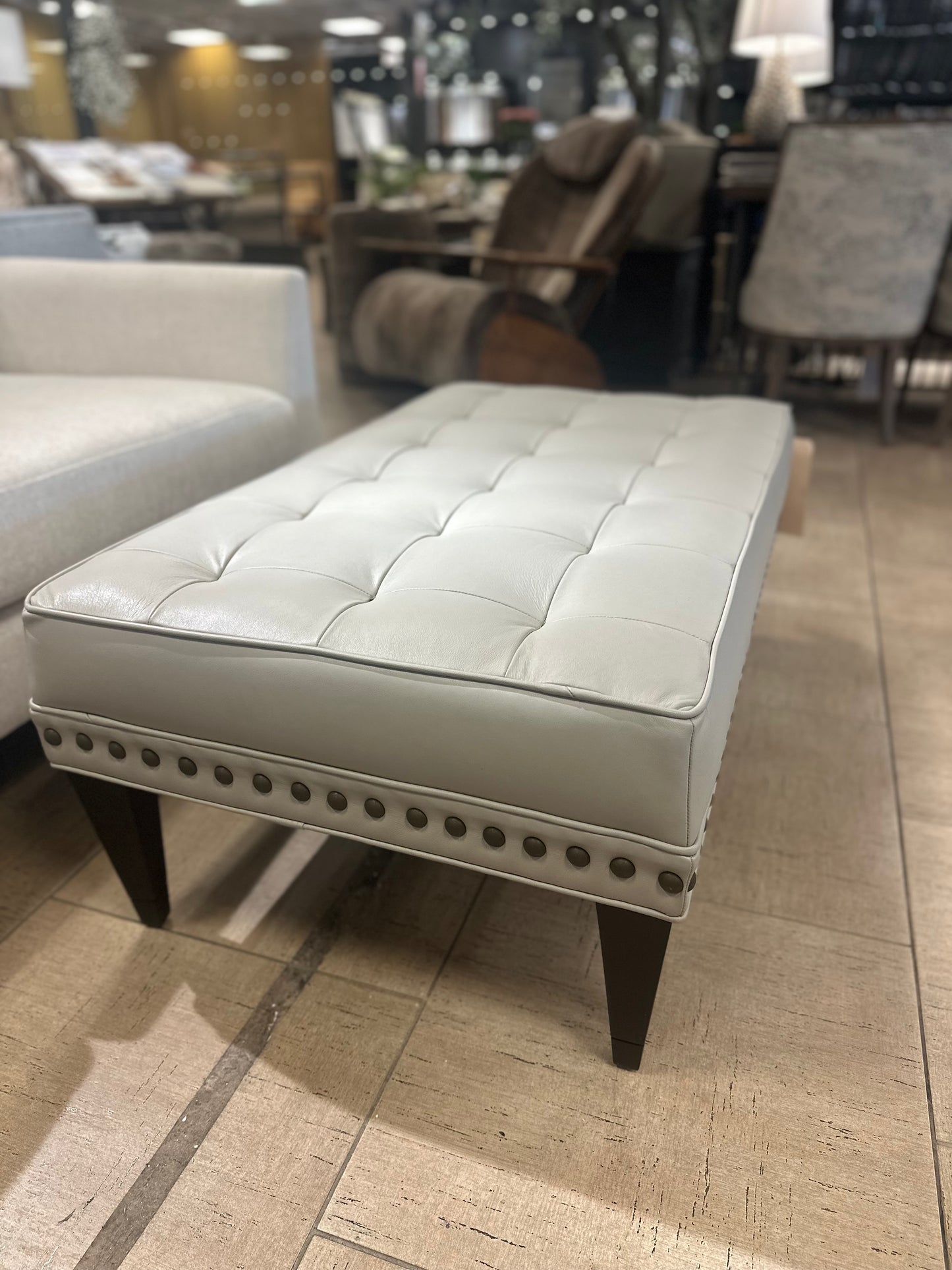 44" Leo Ottoman