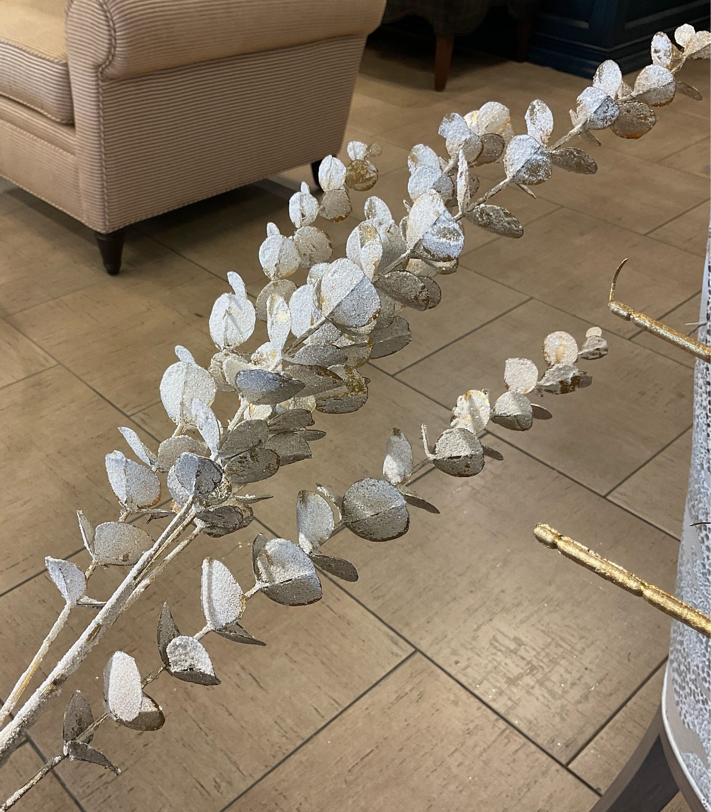 Gold/White Eucalyptus Stem