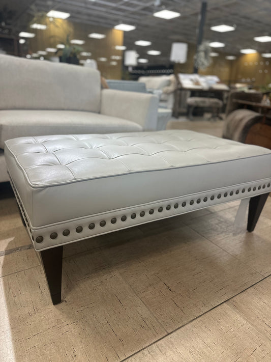 44" Leo Ottoman
