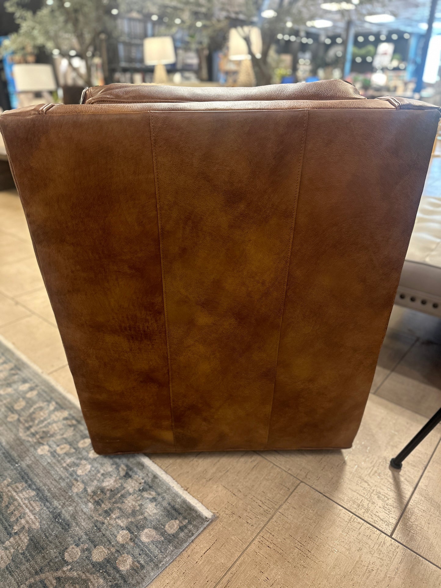 Wilson Swivel Chair