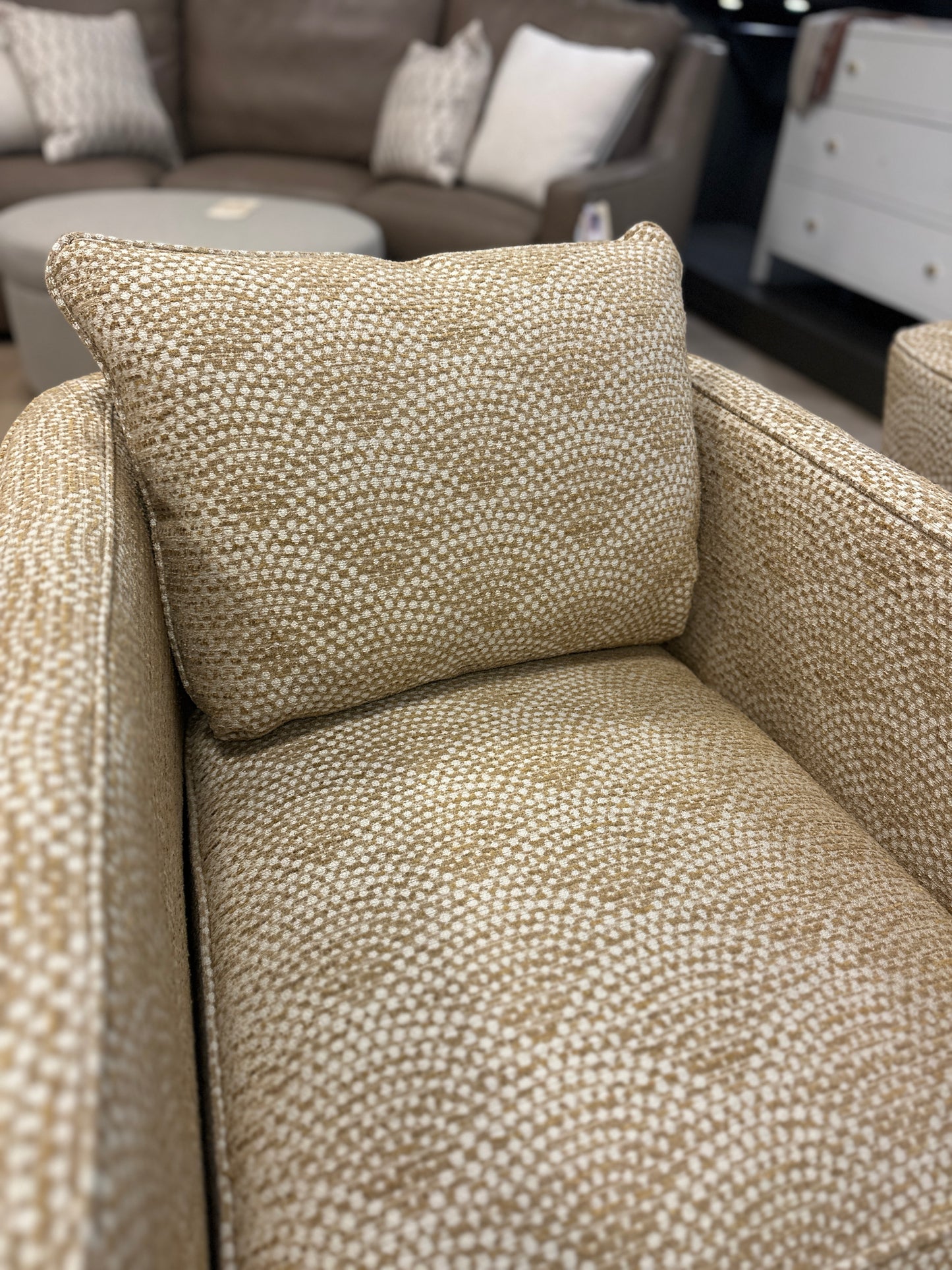 Times Square Swivel Chair