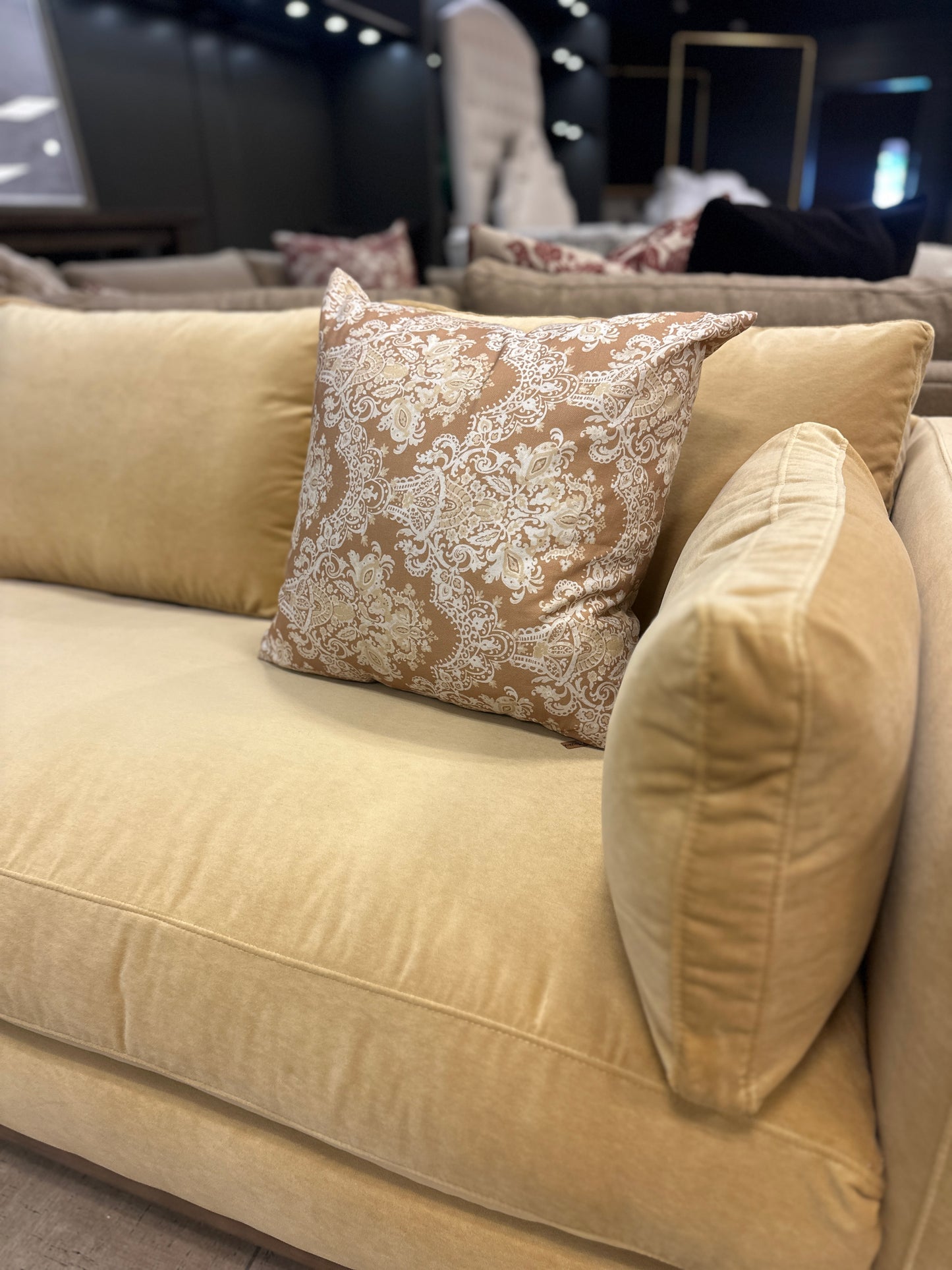 Leo Sofa